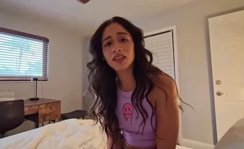 Luxe La Fox – Cuddling My Cute Latina Step Sister