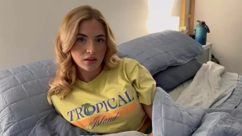 Zoeneli – Step Bro Walks In On Me Playing With Myself So I Decide To Use His Cock Instead