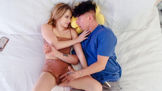 Becky Summer – Breed Your Stepsis Before Dad